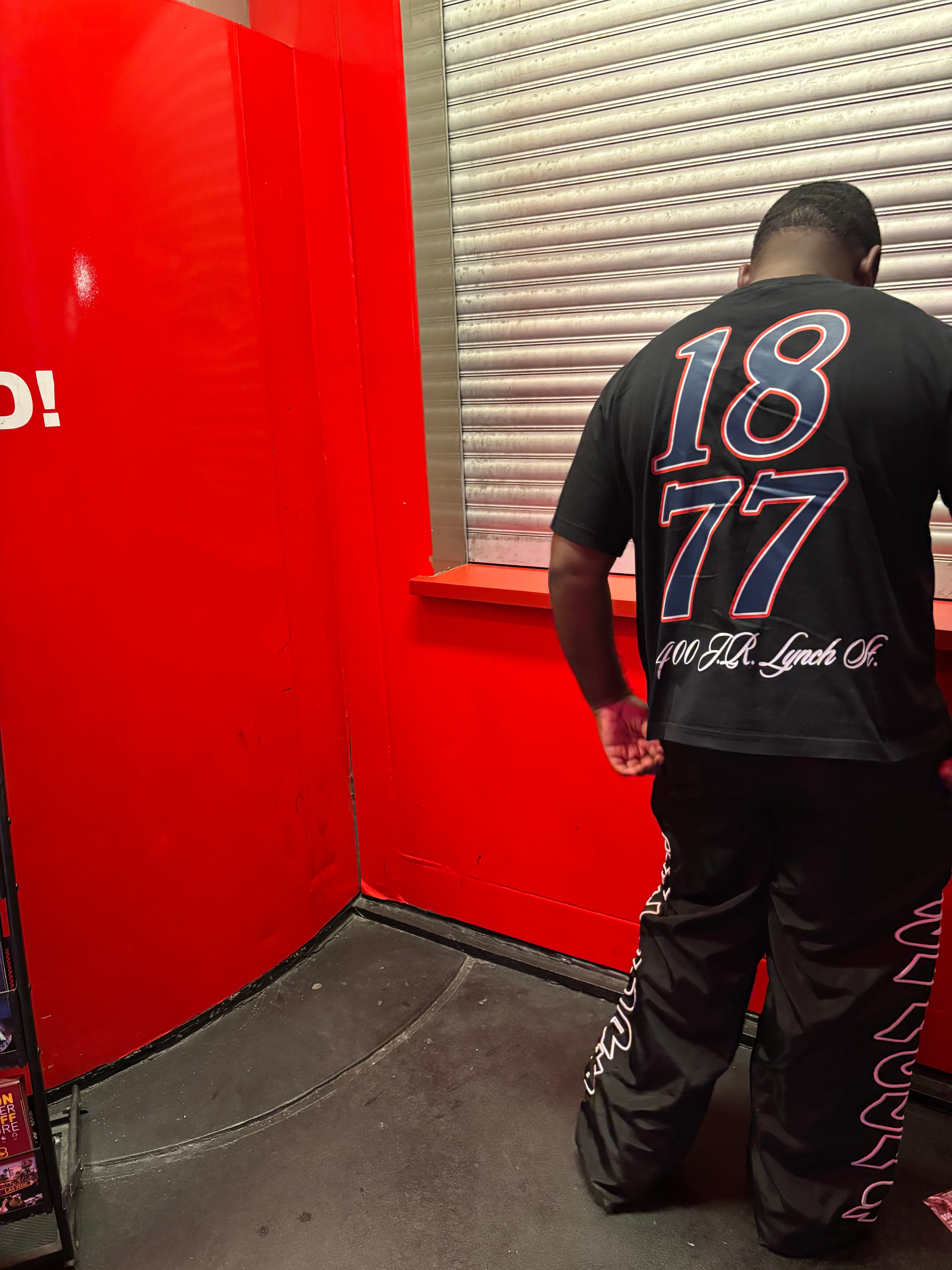 1877 tee Black